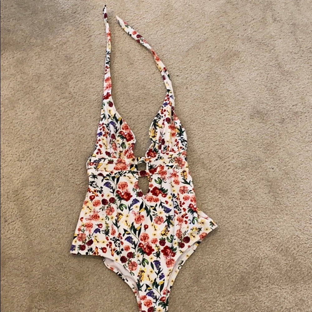Jessica Simpson Bathing Suit